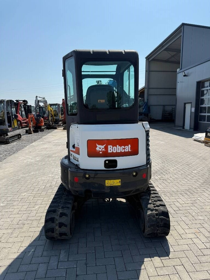 Bobcat E 26 EM - Мини багер: снимка 4 Bobcat E 26 EM - Мини багер: снимка 4
