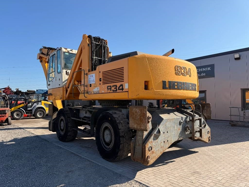Liebherr A 934 C HD Litronic - Багер за манипулиране на материали: снимка 3 Liebherr A 934 C HD Litronic - Багер за манипулиране на материали: снимка 3