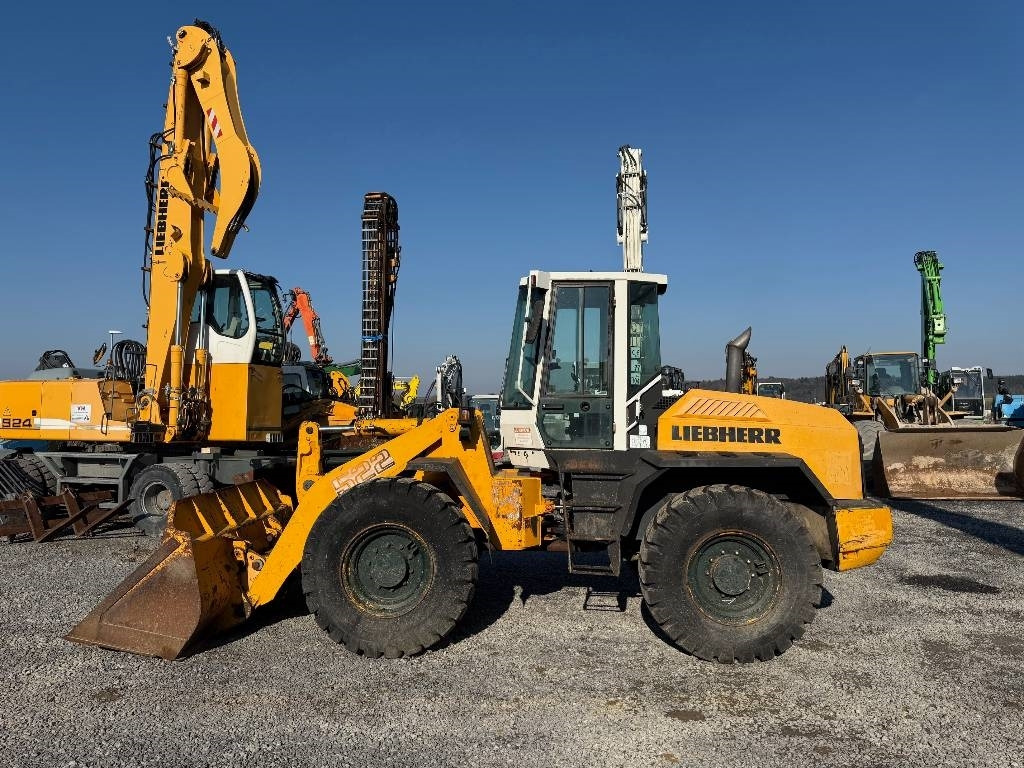 Liebherr L 522 - Колесен товарач: снимка 2 Liebherr L 522 - Колесен товарач: снимка 2