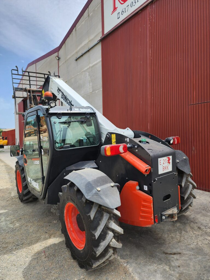 BOBCAT TL30.60DA - Телескопичен товарач: снимка 3 BOBCAT TL30.60DA - Телескопичен товарач: снимка 3