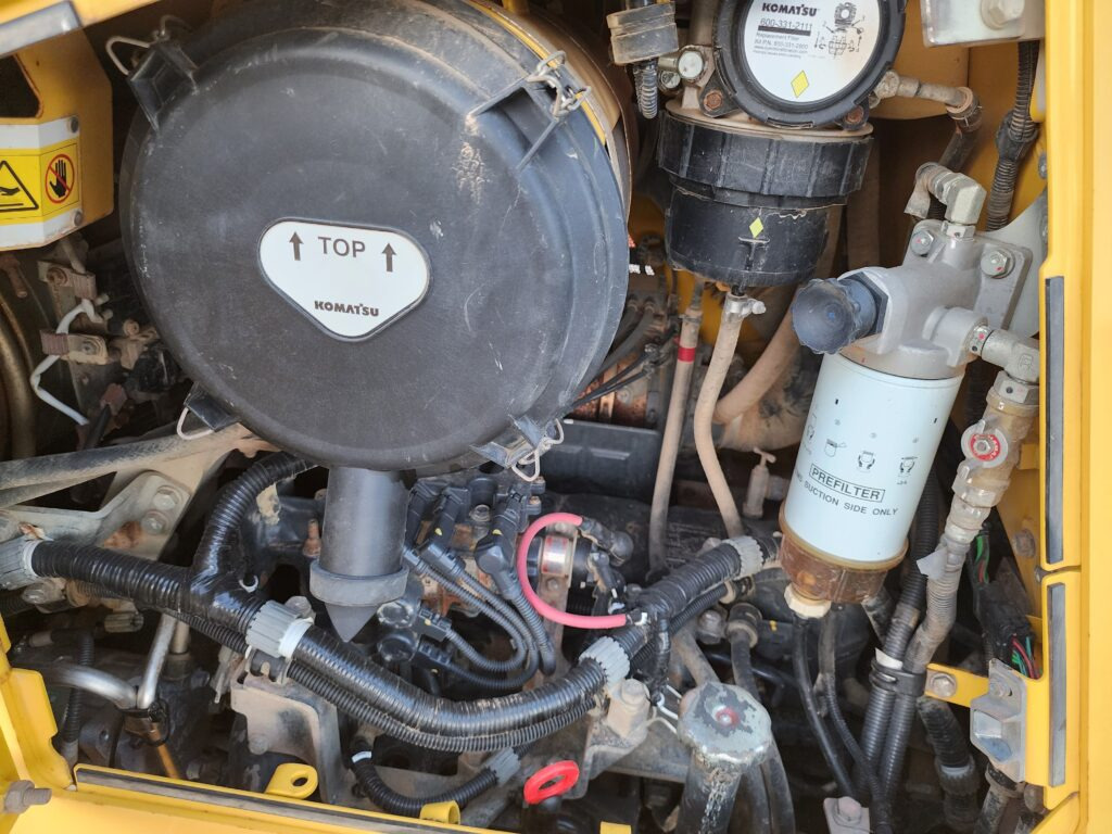 CAT 279D3 ALTO CAUDAL - Мини челен товарач: снимка 5 CAT 279D3 ALTO CAUDAL - Мини челен товарач: снимка 5
