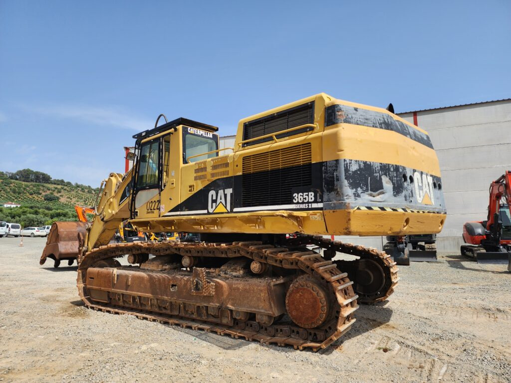 CAT 365BII - Верижен багер: снимка 3 CAT 365BII - Верижен багер: снимка 3