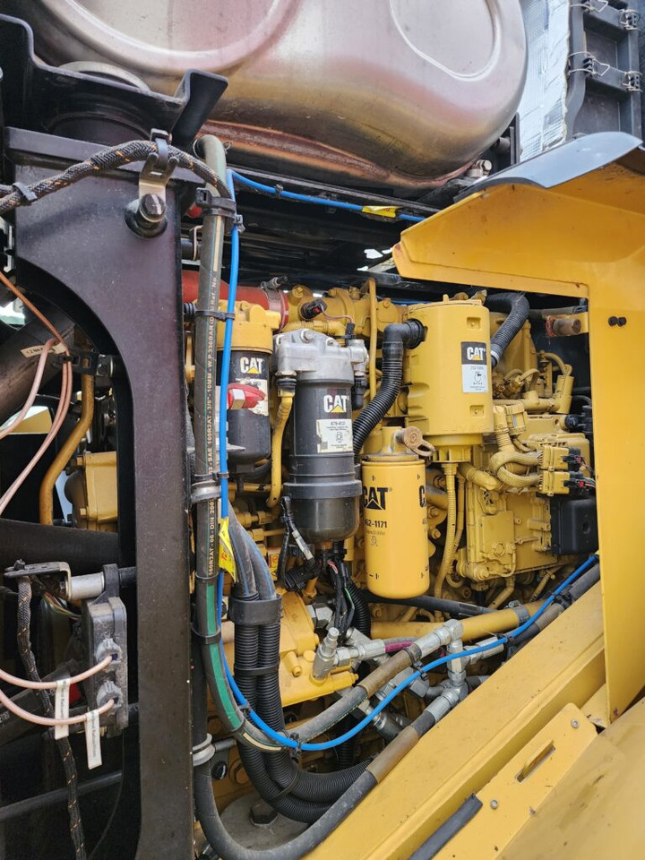CAT 950M - Колесен товарач: снимка 5 CAT 950M - Колесен товарач: снимка 5