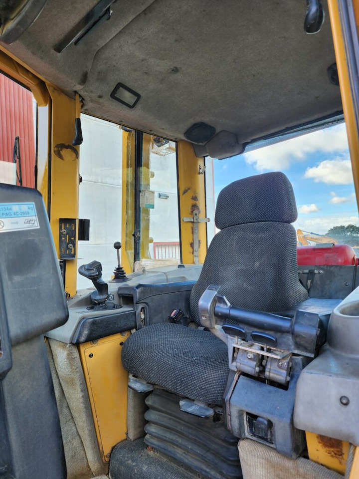CAT D6N LGP - Булдозер: снимка 5 CAT D6N LGP - Булдозер: снимка 5