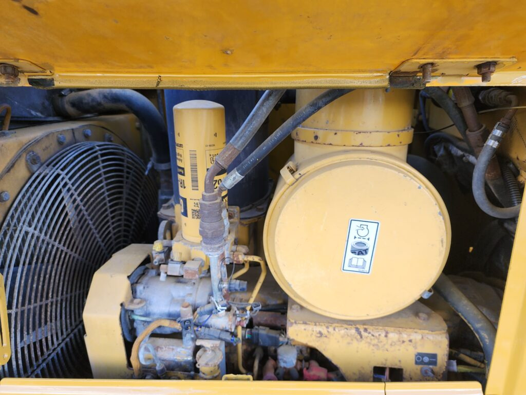 CAT D6N LGP - Булдозер: снимка 4 CAT D6N LGP - Булдозер: снимка 4