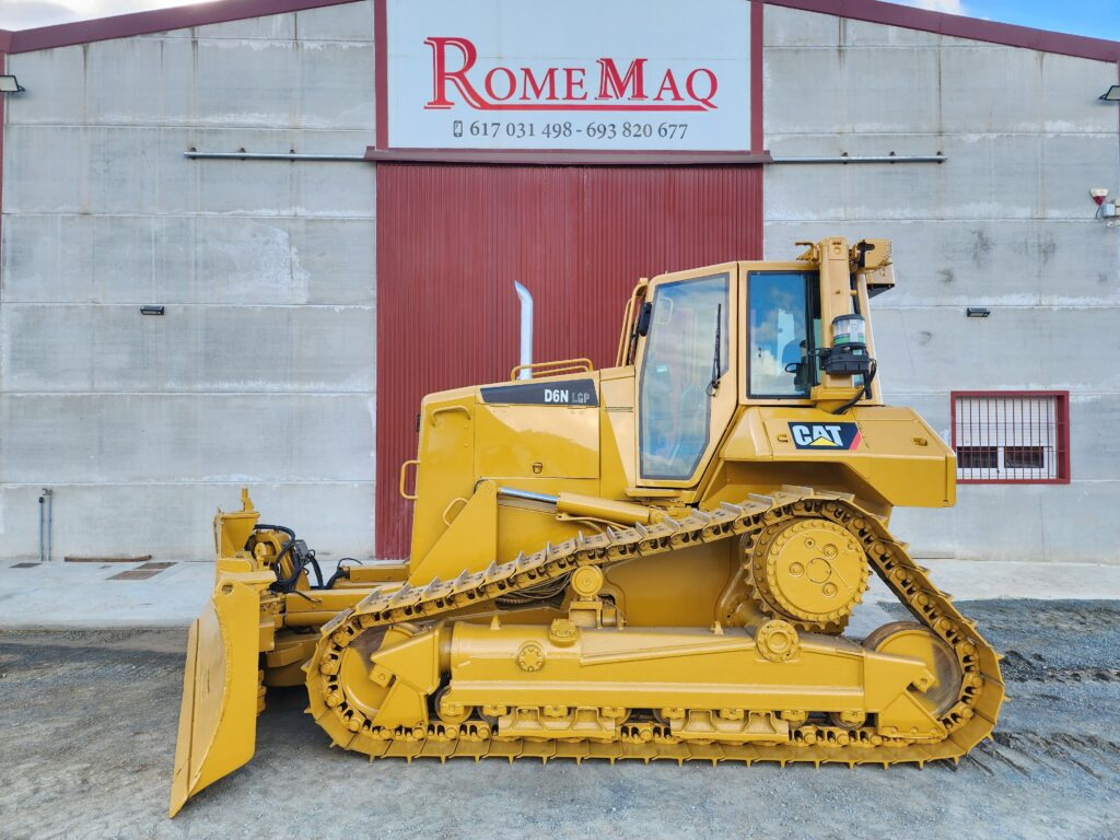 CAT D6N LGP - Булдозер: снимка 1 CAT D6N LGP - Булдозер: снимка 1