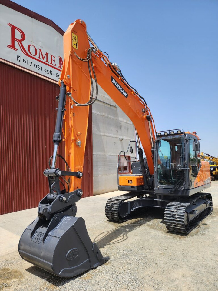 DOOSAN DX140LC-7 - Верижен багер: снимка 2 DOOSAN DX140LC-7 - Верижен багер: снимка 2