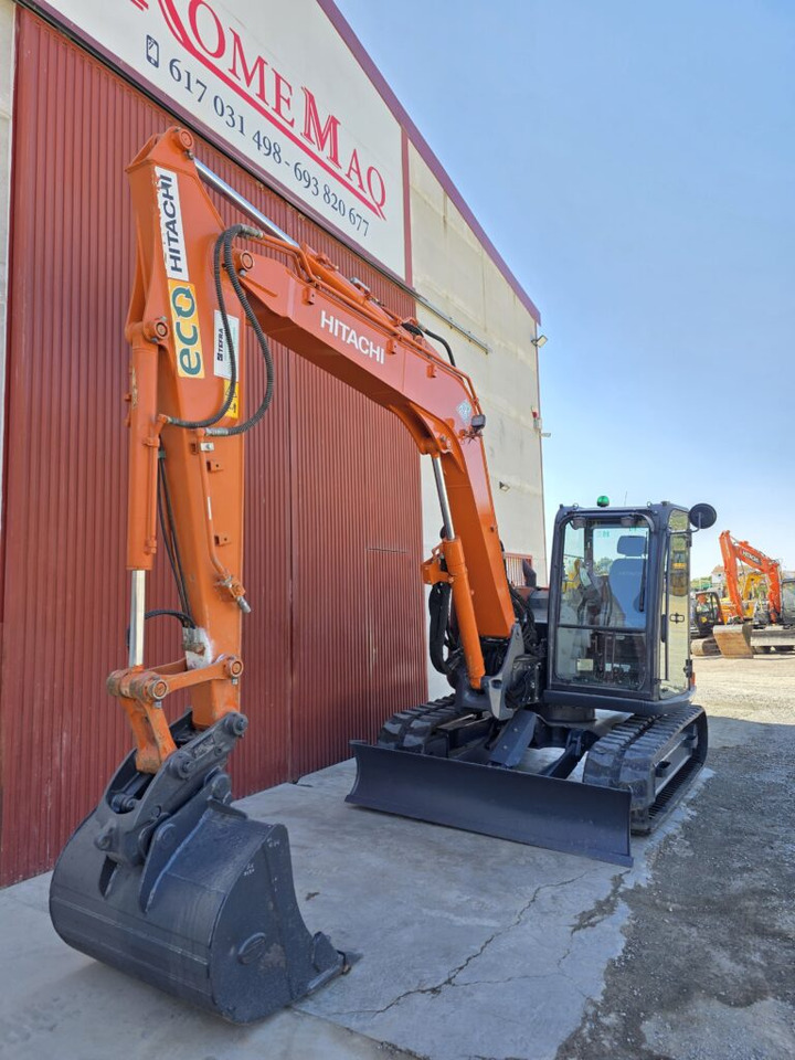 HITACHI ZX85USB-6 - Мини багер: снимка 2 HITACHI ZX85USB-6 - Мини багер: снимка 2