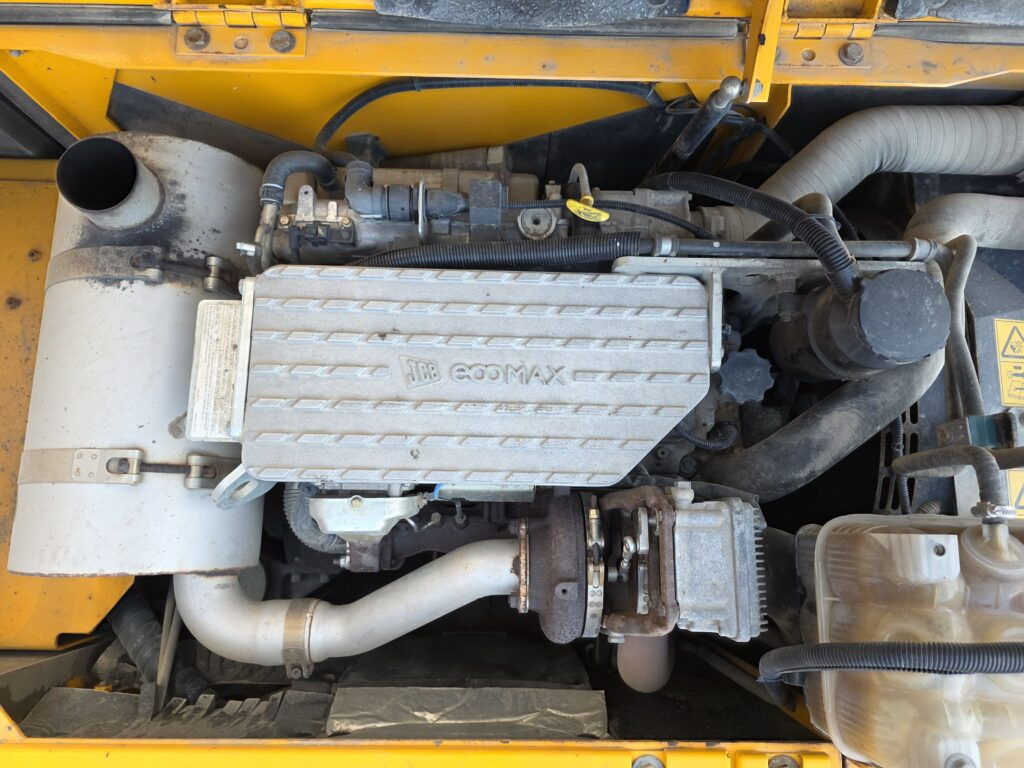 Колесен багер JCB JS200WT4: снимка 7