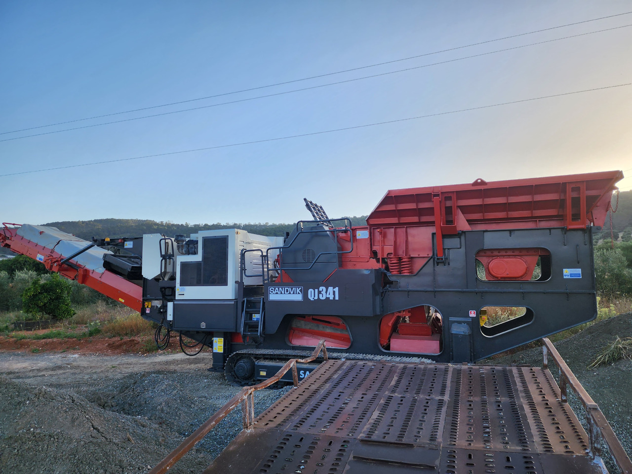 SANDVIK QJ341 - Челюстна трошачка: снимка 3 SANDVIK QJ341 - Челюстна трошачка: снимка 3