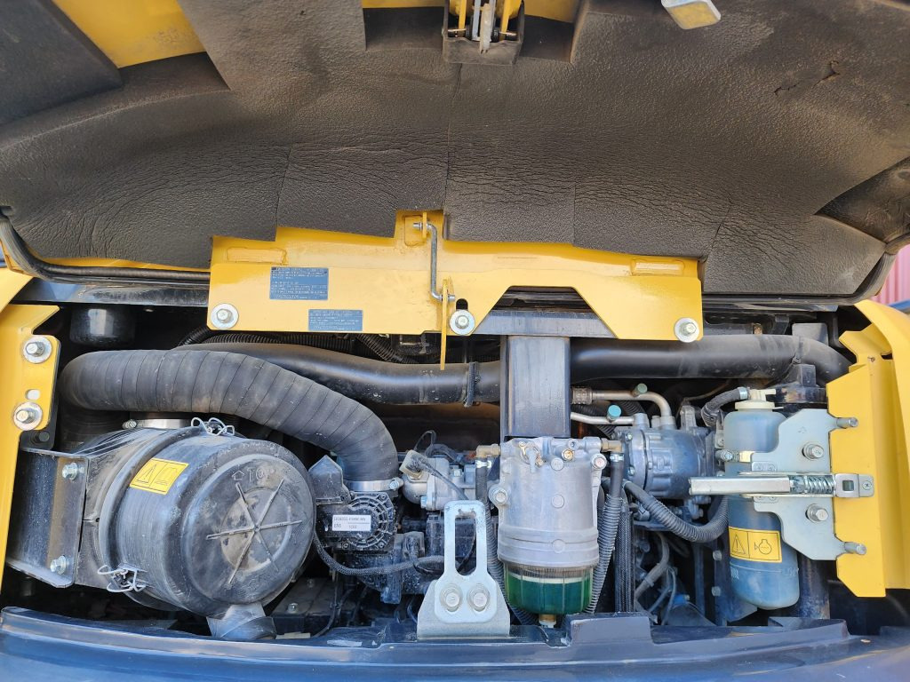 Мини багер YANMAR VIO80-1A: снимка 12