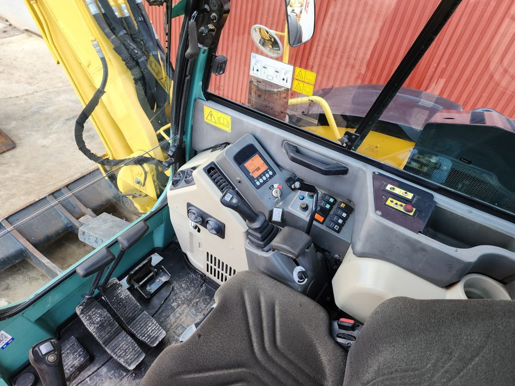 Мини багер YANMAR VIO80-1A: снимка 15