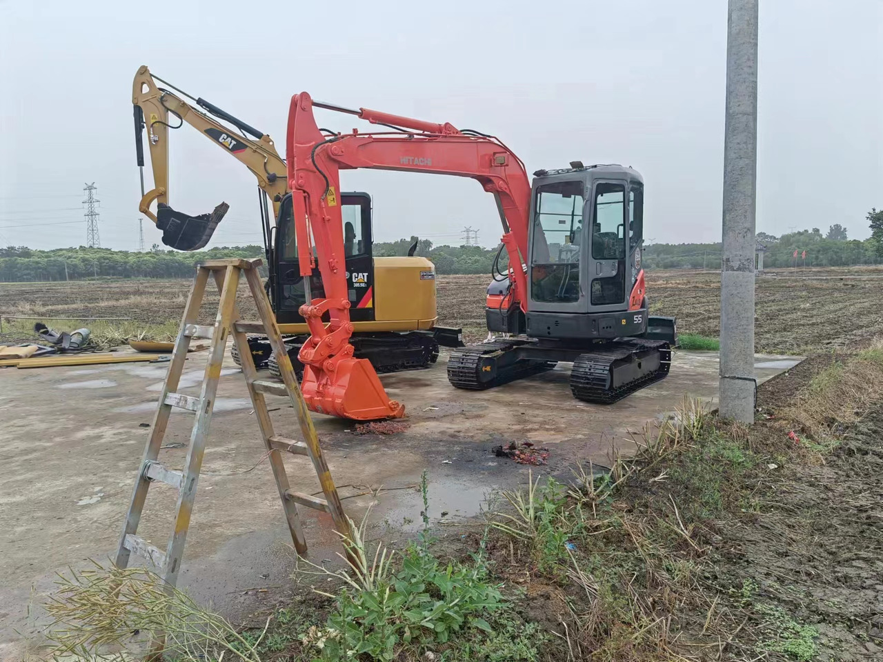 HITACHI ZX55 - Мини багер: снимка 2 HITACHI ZX55 - Мини багер: снимка 2