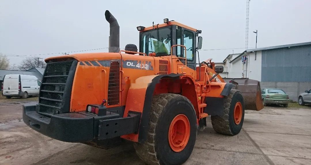 Doosan DL 400 - Колесен товарач: снимка 1 Doosan DL 400 - Колесен товарач: снимка 1