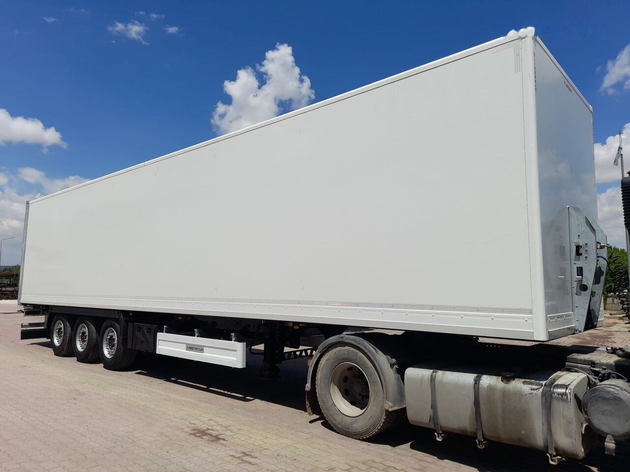 Reis Treyler Frigo Semi Trailer - Рефрижератор полуремарке: снимка 2 Reis Treyler Frigo Semi Trailer - Рефрижератор полуремарке: снимка 2