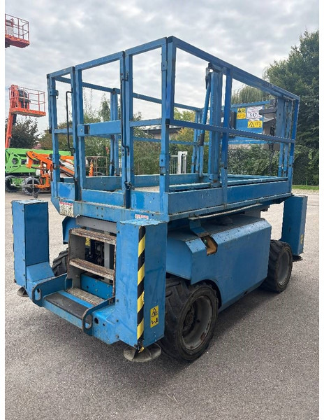 Genie GS 2668 RT 10m Diesel Scherenarbeitsbühne - Ножична работна платформа: снимка 4 Genie GS 2668 RT 10m Diesel Scherenarbeitsbühne - Ножична работна платформа: снимка 4