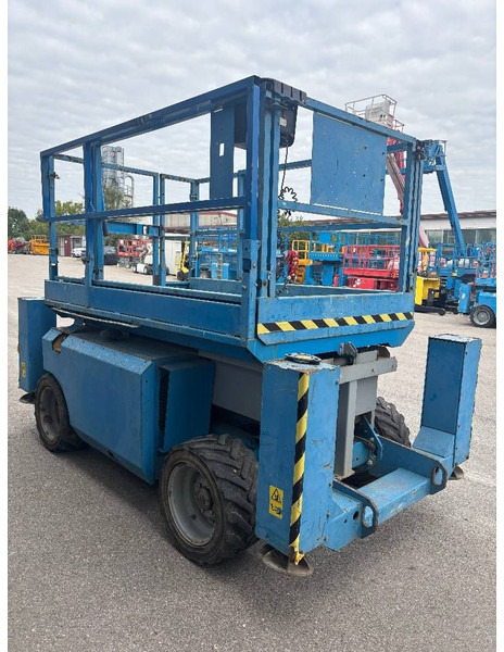 Genie GS 2668 RT 10m Diesel Scherenarbeitsbühne - Ножична работна платформа: снимка 5 Genie GS 2668 RT 10m Diesel Scherenarbeitsbühne - Ножична работна платформа: снимка 5