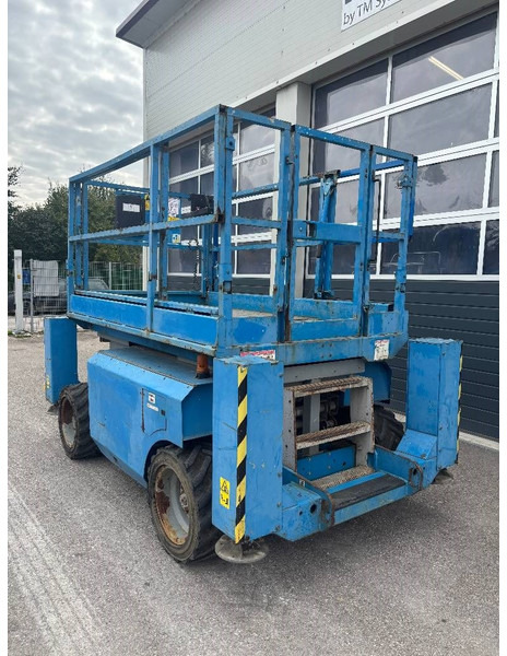 Genie GS 2668 RT 10m Diesel Scherenarbeitsbühne - Ножична работна платформа: снимка 3 Genie GS 2668 RT 10m Diesel Scherenarbeitsbühne - Ножична работна платформа: снимка 3