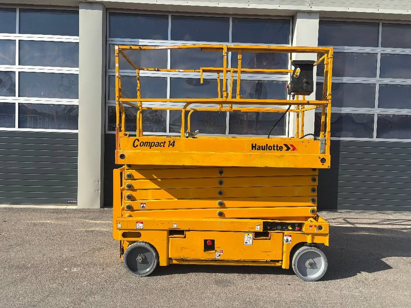 Haulotte Compact 14 - 13,80m Scherenarbeitsbühne *Akkus NEU - Ножична работна платформа: снимка 2 Haulotte Compact 14 - 13,80m Scherenarbeitsbühne *Akkus NEU - Ножична работна платформа: снимка 2