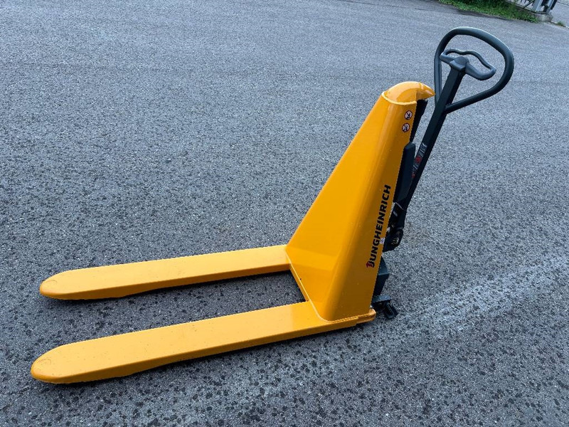 Jungheinrich Scherenhubwagen AMX 10e - Стакер: снимка 5 Jungheinrich Scherenhubwagen AMX 10e - Стакер: снимка 5