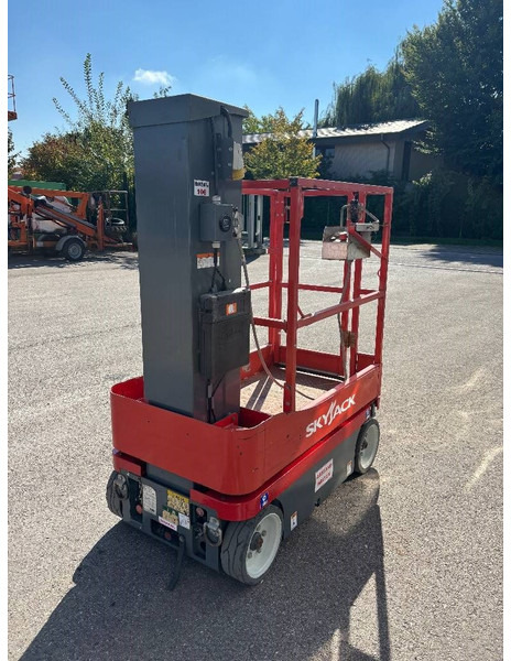 Skyjack SJ 16 6,75m Elektro Mastarbeitsbühne - Работна площадка: снимка 4 Skyjack SJ 16 6,75m Elektro Mastarbeitsbühne - Работна площадка: снимка 4