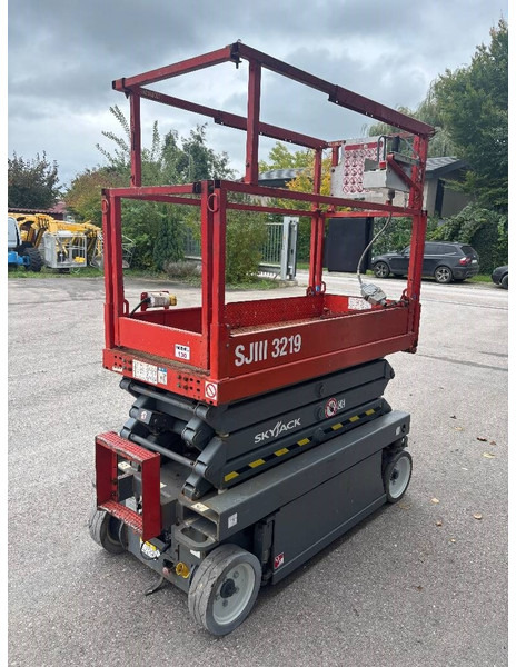 Skyjack SJ 3219 7,80m Scherenarbeitsbühne - Ножична работна платформа: снимка 4 Skyjack SJ 3219 7,80m Scherenarbeitsbühne - Ножична работна платформа: снимка 4