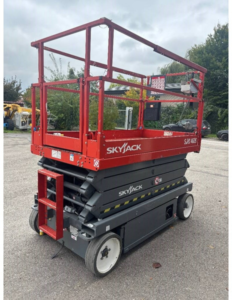 Skyjack SJ 4626 10m Scherenarbeitsbühne - Ножична работна платформа: снимка 4 Skyjack SJ 4626 10m Scherenarbeitsbühne - Ножична работна платформа: снимка 4