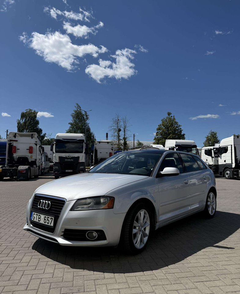 Audi A3 - Хечбек: снимка 2 Audi A3 - Хечбек: снимка 2