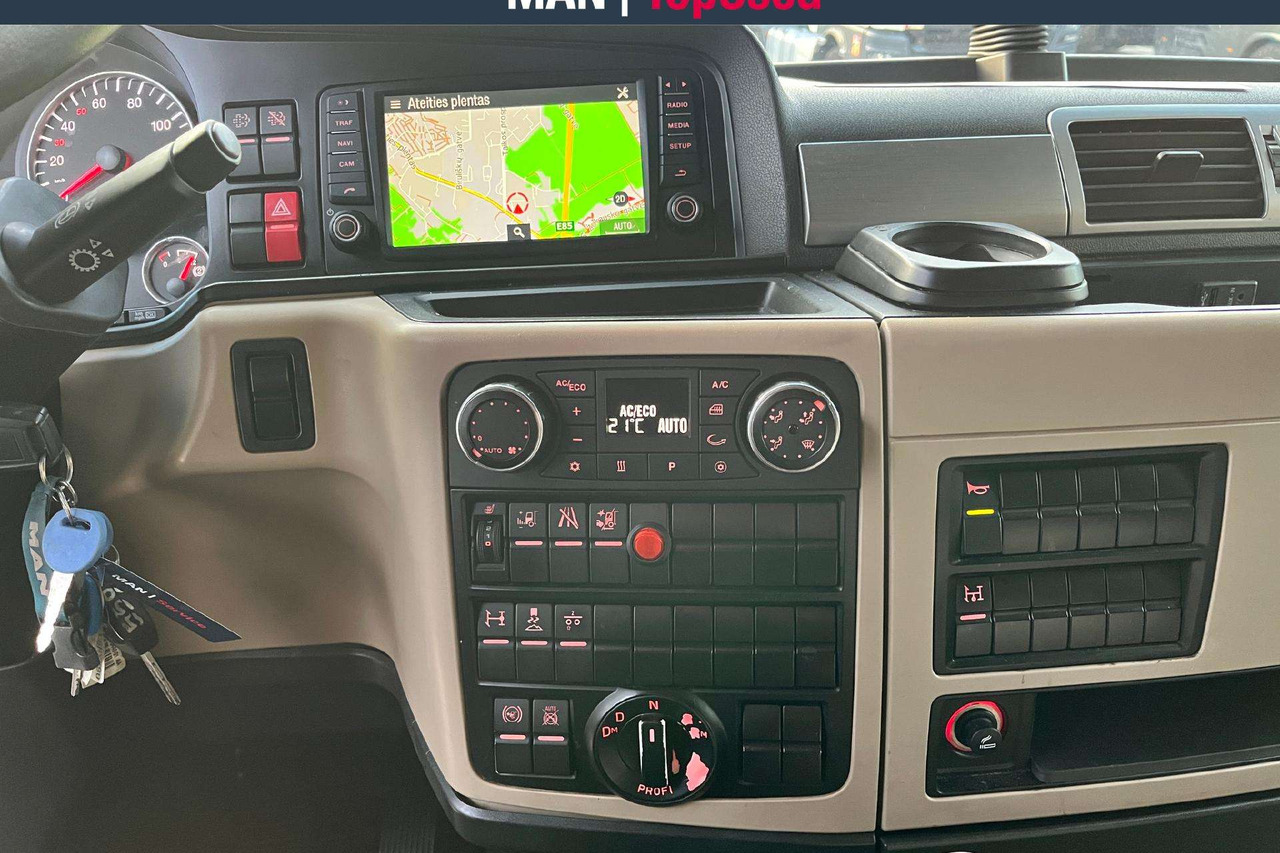 MAN 18.460 XLX cab Hidraulika (9312) - Влекач: снимка 5 MAN 18.460 XLX cab Hidraulika (9312) - Влекач: снимка 5