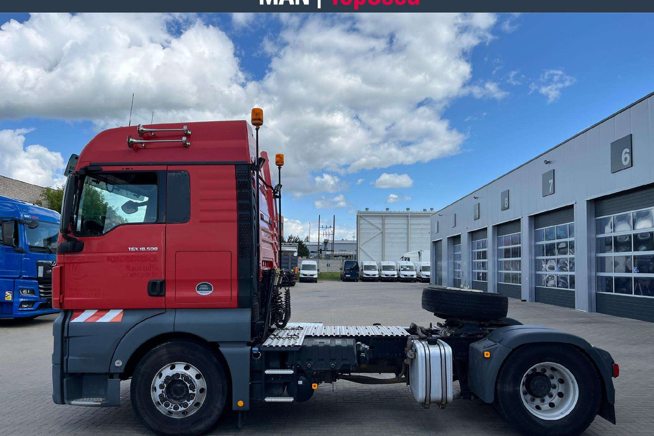 MAN 18.500 XLX cab su Hidraulika (7947) - Влекач: снимка 5 MAN 18.500 XLX cab su Hidraulika (7947) - Влекач: снимка 5