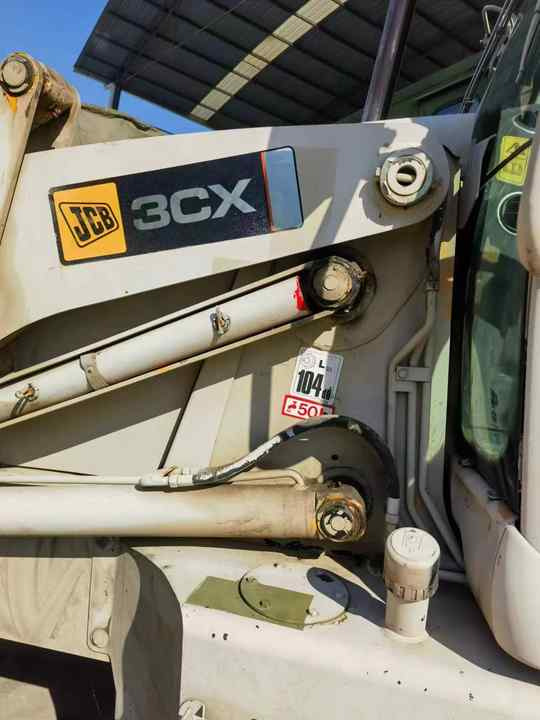 Backhoe loader JCB 3CX 4*4 tlb loader UKmade, used cheap JCB 3CX retro loader and digger - Багер-товарач: снимка 5 Backhoe loader JCB 3CX 4*4 tlb loader UKmade, used cheap JCB 3CX retro loader and digger - Багер-товарач: снимка 5