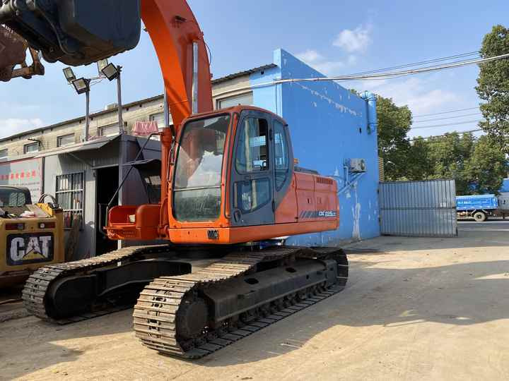 Best Selling DOOSAN excavator machine construction used machinery equipment dx225 DX60 DX70 DH60 DH220 used excavators in stock - Багер: снимка 5 Best Selling DOOSAN excavator machine construction used machinery equipment dx225 DX60 DX70 DH60 DH220 used excavators in stock - Багер: снимка 5