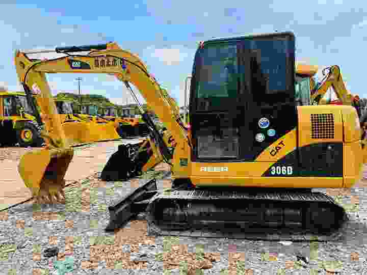 Good Price CAT 307 308C 308D 308E 312D 315D 320C 320D Second Hand 7t Used Mini Crawler catpillar Excavator low price - Мини багер: снимка 2 Good Price CAT 307 308C 308D 308E 312D 315D 320C 320D Second Hand 7t Used Mini Crawler catpillar Excavator low price - Мини багер: снимка 2