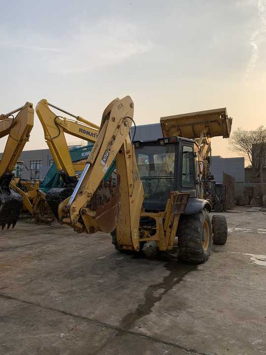 JCB 3cX backhoe loader manufactured in 2022 with telescopic boom JCB3CX JCB4CX JCB 3DX nice price - Багер-товарач: снимка 2 JCB 3cX backhoe loader manufactured in 2022 with telescopic boom JCB3CX JCB4CX JCB 3DX nice price - Багер-товарач: снимка 2