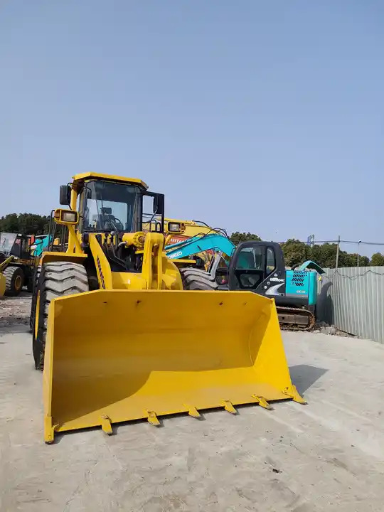 Japan original Used Komatsu WA380 WA 470 payloader komatsu front end loader komatsu wa380-3 WA470-3 loader - Колесен товарач: снимка 2 Japan original Used Komatsu WA380 WA 470 payloader komatsu front end loader komatsu wa380-3 WA470-3 loader - Колесен товарач: снимка 2
