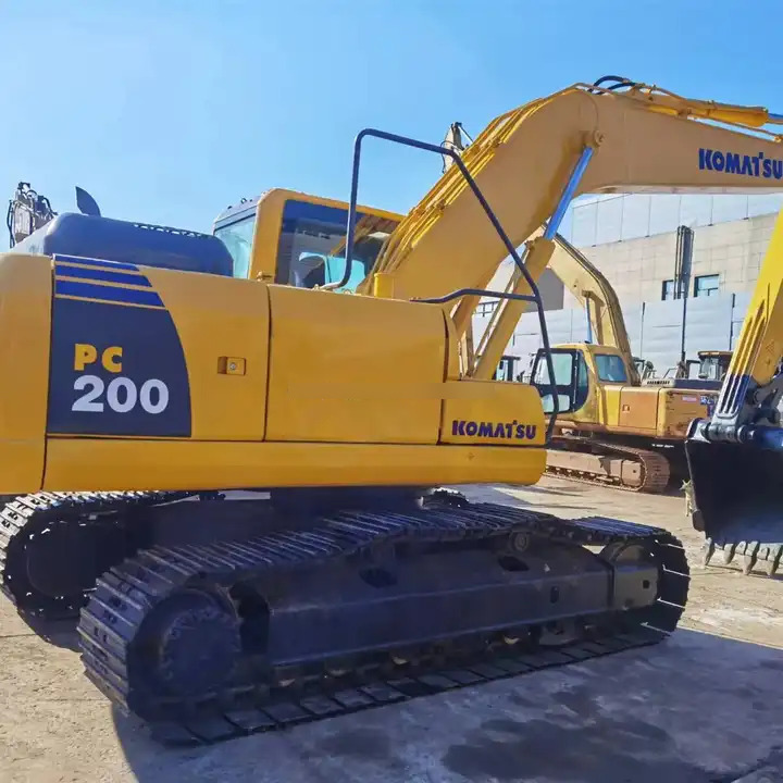 New Arrival Second Hand Pc200-8 Komatsu 20 Ton Crawler Excavator Komatsu Pc 200-8 Used Komatsu Pc 200 Excavator For Sale - Багер: снимка 1 New Arrival Second Hand Pc200-8 Komatsu 20 Ton Crawler Excavator Komatsu Pc 200-8 Used Komatsu Pc 200 Excavator For Sale - Багер: снимка 1
