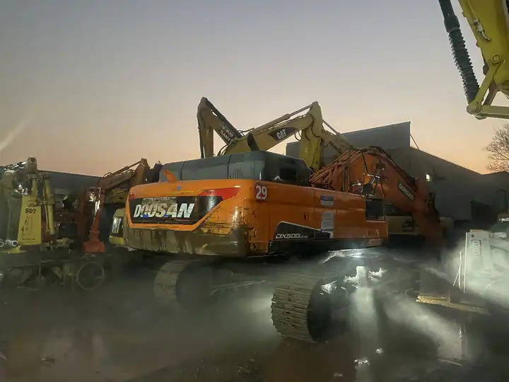 Original Doosan Dx420 Used Excavator/few Working Hours Used 420 Doosan Excavator Dx420 In Stock - Верижен багер: снимка 4 Original Doosan Dx420 Used Excavator/few Working Hours Used 420 Doosan Excavator Dx420 In Stock - Верижен багер: снимка 4