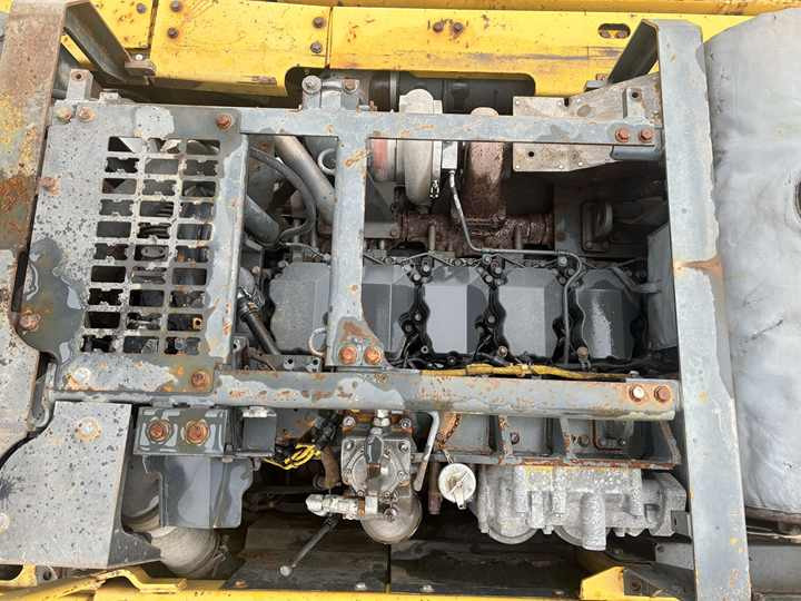 Багер Original Japan Used komatsu Pc700 Mining Excavators PC700LC-8E0 Hevay Duty Mining Excavator: снимка 6 Багер Original Japan Used komatsu Pc700 Mining Excavators PC700LC-8E0 Hevay Duty Mining Excavator: снимка 6