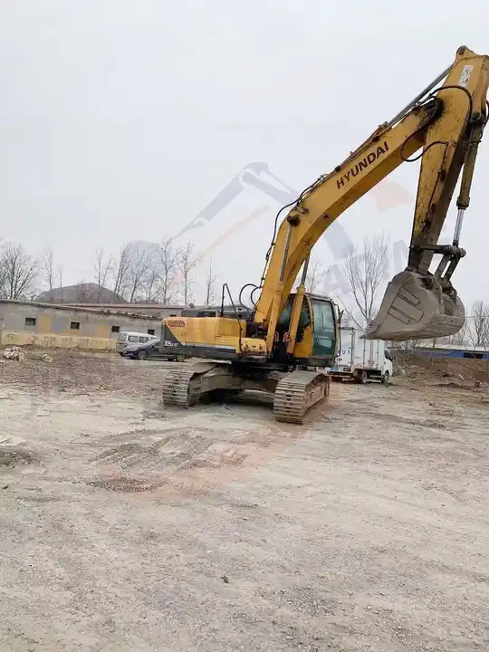 Original Korea Used Excavator Hyundai 305lc-9t In Stock 90%new Second Hand Hyundai 305lc-9t Digger In Good Condition on sale - Верижен багер: снимка 3 Original Korea Used Excavator Hyundai 305lc-9t In Stock 90%new Second Hand Hyundai 305lc-9t Digger In Good Condition on sale - Верижен багер: снимка 3