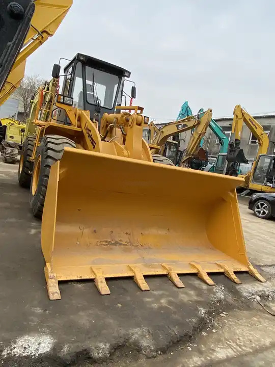 Second hand LiuGong wheel loader LG856 ,good condition chinese loader 856 wheel loader ,Liu gong Wheel Loader 856 Earth-moving - Колесен товарач: снимка 4 Second hand LiuGong wheel loader LG856 ,good condition chinese loader 856 wheel loader ,Liu gong Wheel Loader 856 Earth-moving - Колесен товарач: снимка 4