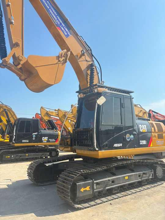 Used 20ton Excavator Original Crawler excavator Second-Hand Digger Machine Cat 320D 325 330D 336d Used Cat Excavator - Верижен багер: снимка 5 Used 20ton Excavator Original Crawler excavator Second-Hand Digger Machine Cat 320D 325 330D 336d Used Cat Excavator - Верижен багер: снимка 5
