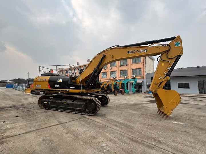 Used CATERPILLAR 336D2 Excavator CAT 336D2 330 360 Used CAT 336D2 Excavator for Sale Used Walking Excavator on Caterpillar - Багер: снимка 2 Used CATERPILLAR 336D2 Excavator CAT 336D2 330 360 Used CAT 336D2 Excavator for Sale Used Walking Excavator on Caterpillar - Багер: снимка 2