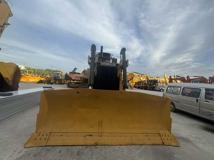 Used Caterpillar bulldozer CAT D8R on sale - Булдозер: снимка 2 Used Caterpillar bulldozer CAT D8R on sale - Булдозер: снимка 2