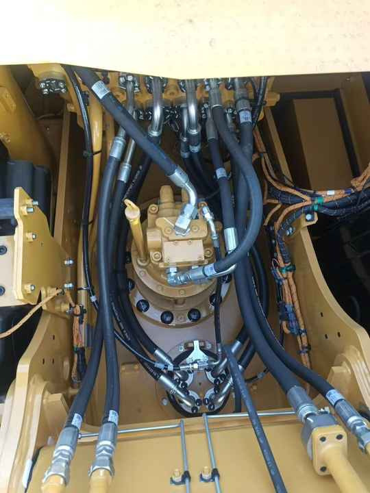 Used Excavator Caterpillar Cat 320gc 320d2 320 320d2l 320g 320bl Excavator Secondhand Caterpillar 336 336D 325 320gc 320cl - Верижен багер: снимка 5 Used Excavator Caterpillar Cat 320gc 320d2 320 320d2l 320g 320bl Excavator Secondhand Caterpillar 336 336D 325 320gc 320cl - Верижен багер: снимка 5