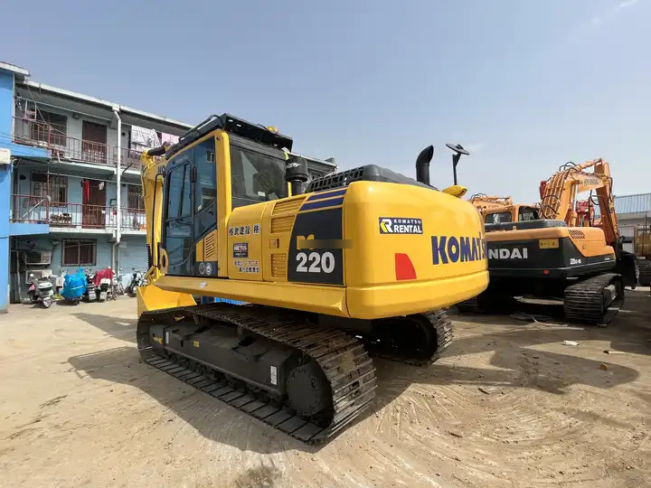 Used Japan Komatsu Pc220-8 Komatsu 20 Ton Excavator With High Quality/komatsu 220 Excavator At Low Price - Багер: снимка 5 Used Japan Komatsu Pc220-8 Komatsu 20 Ton Excavator With High Quality/komatsu 220 Excavator At Low Price - Багер: снимка 5