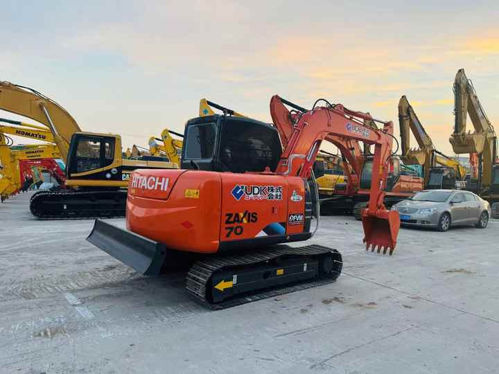 Used Japanese Excavator Hitachi 70 for Sale Hitachi 70 Excavator Hitachi Zx70 - Багер: снимка 4 Used Japanese Excavator Hitachi 70 for Sale Hitachi 70 Excavator Hitachi Zx70 - Багер: снимка 4