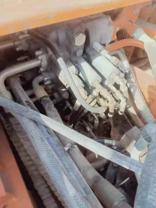 Used Original Korea Doosan 34 Ton Excavator with Cheap Price and Good Condition DOOSAN Dx340LCA Dx225 Dx330 DX360for Sale - Багер: снимка 4 Used Original Korea Doosan 34 Ton Excavator with Cheap Price and Good Condition DOOSAN Dx340LCA Dx225 Dx330 DX360for Sale - Багер: снимка 4