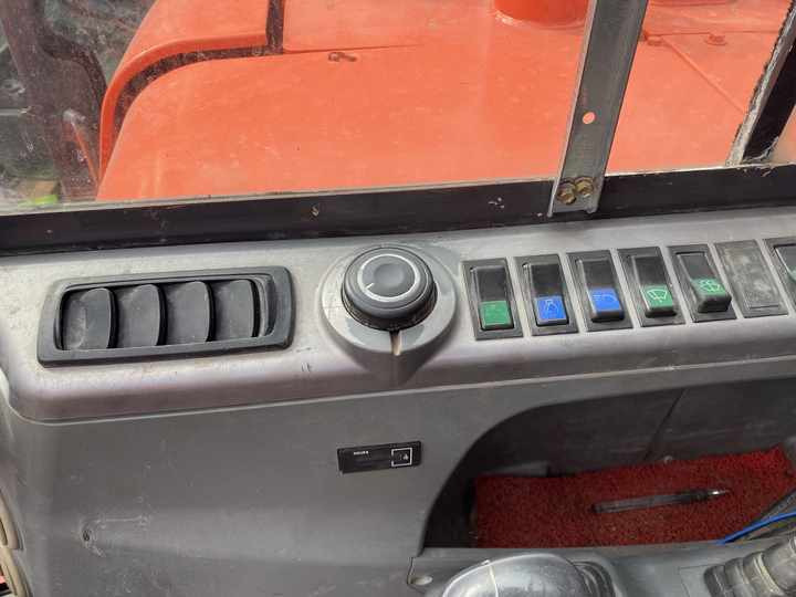 Верижен багер Used excavator doosan dx60  excavators earth-moving machinery doosan dx60 dx80 dx75 dx225 dh60 dh60-7for sale: снимка 6