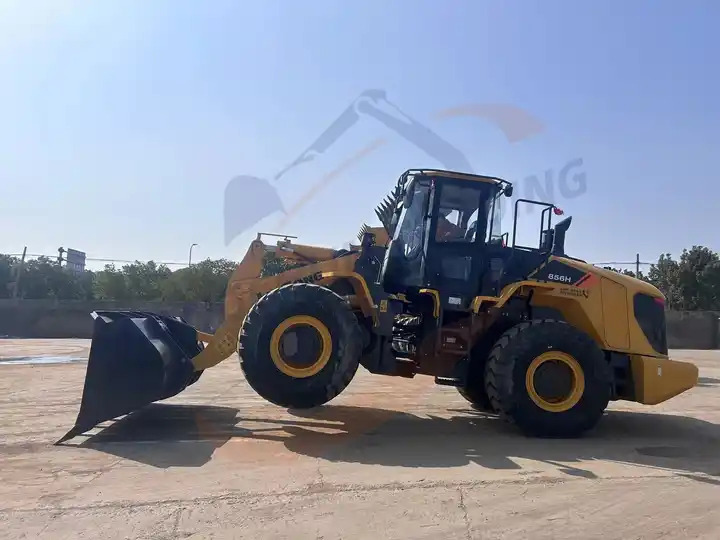 New arrival 90% New Original LiuGong Wheel Loader 856H in Good Condition with perfect performance - Колесен товарач: снимка 5 New arrival 90% New Original LiuGong Wheel Loader 856H in Good Condition with perfect performance - Колесен товарач: снимка 5