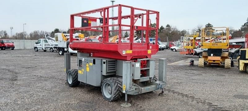 Ножична работна платформа Genie GS-2669RT - 10 m, 4x4, diesel: снимка 6